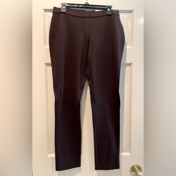 Coldwater Creek Pants - Coldwater Creek Pointe Leggings. Chocolate size M